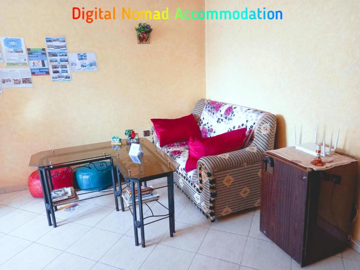 Aertisticspace In The Center 4Bunk Dormroom Tanger Exterior foto